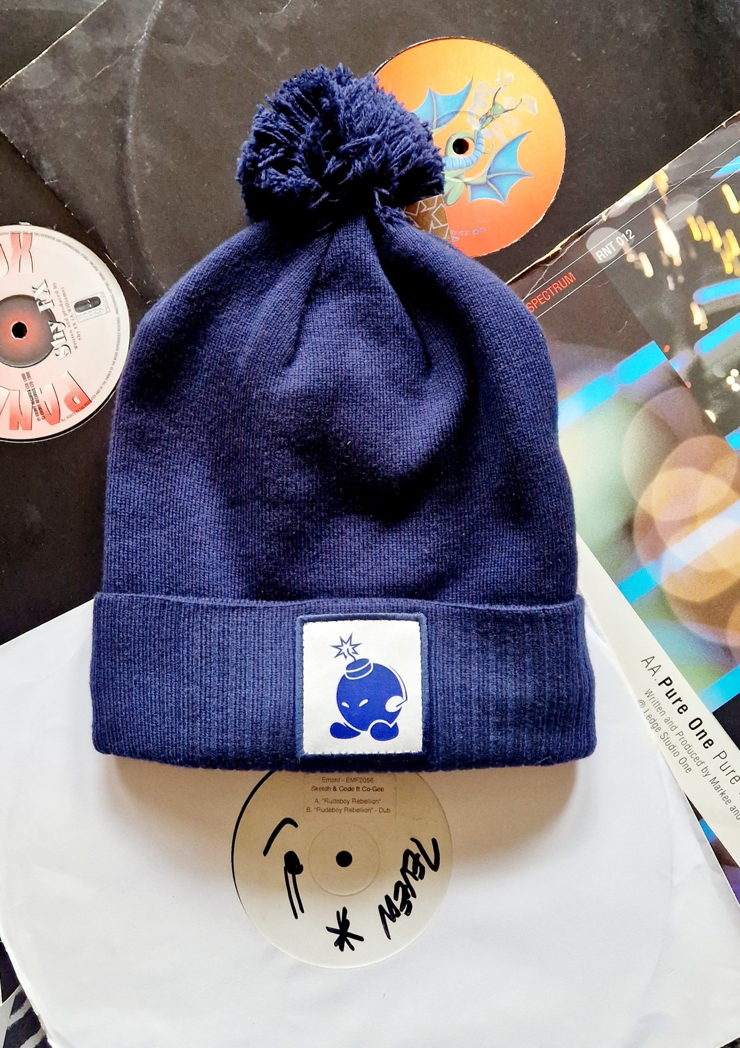 fuse box bobble beenie